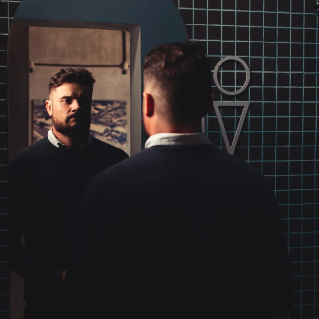 Vinicius Steinbach reflective portrait